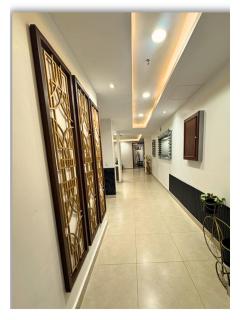 Gold Crest Mall One bed Apartment - 7