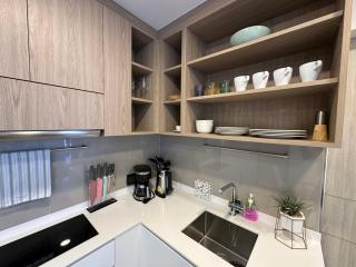 2 BD Laguna Skypark Condo - - 9