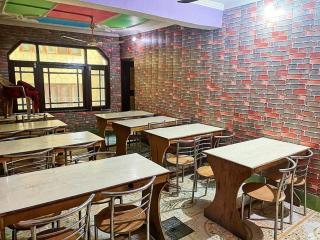 Hotel fajar - 4