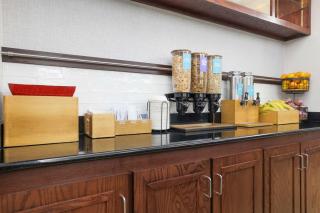 Hampton Inn Raleigh/Garner - Garner - 1
