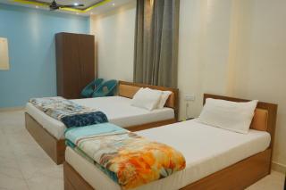 Hotel Aaradhya Near Airport - Guwahati - 4