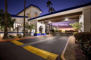 Days Inn & Suites by Wyndham Mesa Near Phoenix - Mesa - 5