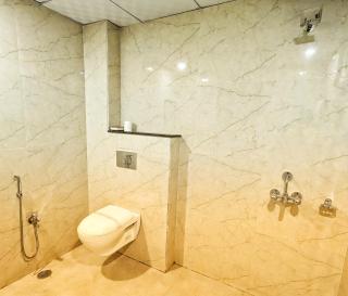 Elegance Suites Hotel, Gomti Nagar - Lucknow - 8