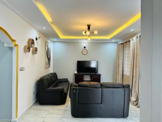 Royal Hillside Apartments and Hotels - 3