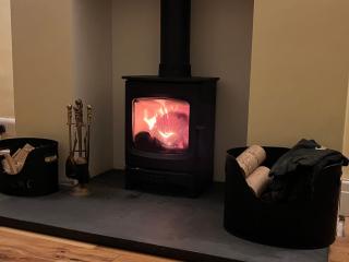 1 Lathom Ave - Parking, 2 Bathrooms, Comfortable, Welcoming, Nice Area - 6