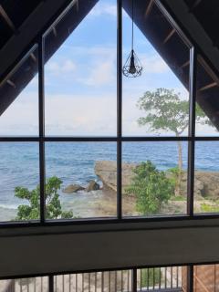 Freddies Santai Sumurtiga - 2