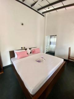 Rich Living Resort - 5