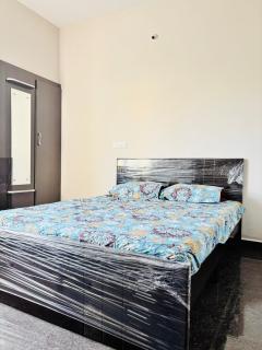 2 BHK Next to the Beautiful Park - 401 - Bangalore - 7