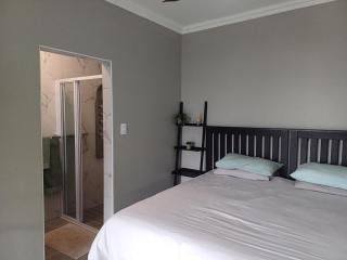 Cove Rock Beachhouse - 6