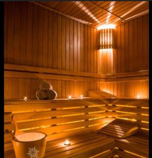 Große Ferienwohnung mit Sauna Kamin Terrasse auf 110 qm - Schloß Holte-Stukenbrock - 0