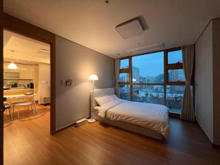 Close to Seoul Station Warm Home with Seoul Park View - Seul - 9