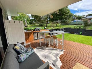Golf Course & Beach Stay Self-Contained Guest House - 8