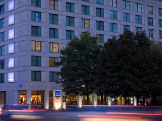 Novotel Berlin Mitte - Berlin - 8