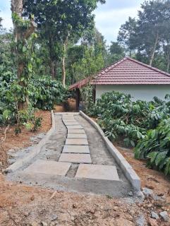 Charming Nest Estate Stay - Virajpet - 9