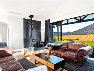 Near New Family Home Getaway Hawea - Wanaka area - Lake Hāwea - 0
