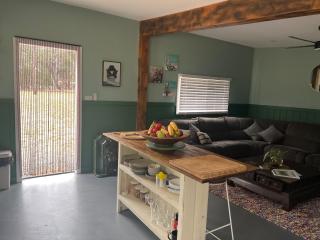 5 Star Off Grid Farm Retreat - Stockinbingal - 9