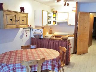 T3 Montagne, 2 chambres, centre station, skis aux pieds - FR-1-513-38 - La Tania - 0