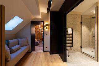 Les Suites by Cave Vauban - Dijon - 1