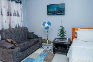 Nubian Palm Staycation Studio - 9