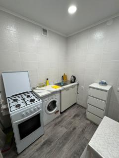 Apartments 2 minutes from the Airport - Almaty - 3