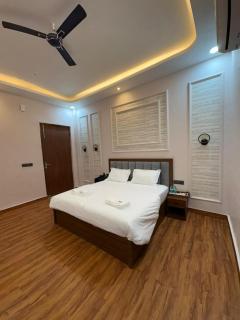 Rajpal Hotels - Orai - 2