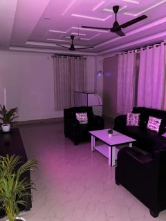 2bhk The Dihing homestay - Guwahati - 4