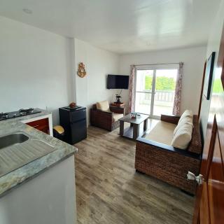 Tablas Seaview Homestay - Ferrol - 1