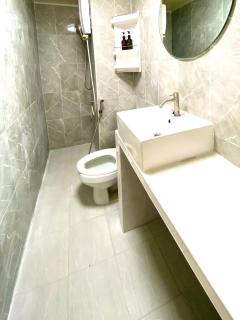 Impact Arena Condo The Classic by GoodRoom24 - Ban Song Hong - 9