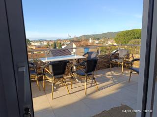 Bel appartement avec vue en centre ville - La Londe-les-Maures - 0