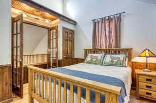 Downtown Gatlinburg3Bdrm3BathWalk to center of town in Minutes - Gatlinburg - 5