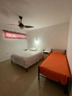 Hermosa casa en Cosquín a 300mts del balneario - Cosquín - 2