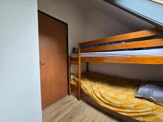 Spacious Country Three Bed Apartment - Nuthurst - 1