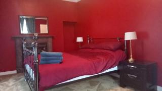 Grade II Listed Victorian house sleeps 8, 4 bedrooms - Armagh - 4
