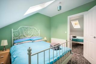 Grade II Listed Victorian house sleeps 8, 4 bedrooms - Armagh - 1
