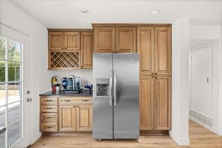 Fun Family Retreat Games, Massage Chair & Yard - 8