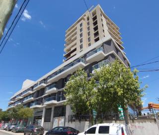 Departamento Edificio Lake Towers con cochera - Villa Carlos Paz - 0