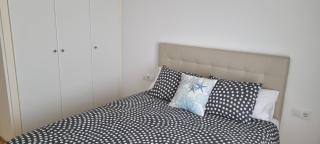 SunSea LLoret 2 Playa, piscina y wifi - 3