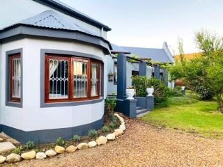 Oaksrest Vineyards Guest Farm - 4