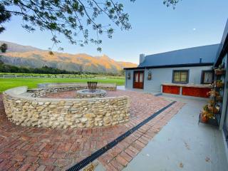 Oaksrest Vineyards Guest Farm - 3