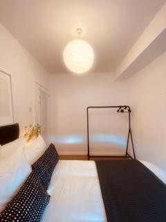 Spacious 2Bed - 10 Mins to City - Free parking - Belfast - 3