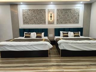 Celestial Inn - Prayagraj - 0