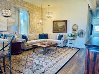 Shopkeeper's Inn - 9