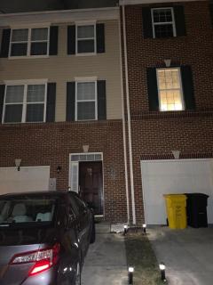 Immaculate 4Br 3Ba TownHouse in the DMV area - 8
