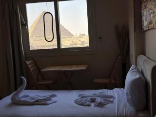 Moonlight pyramids view INN - Il Cairo - 8