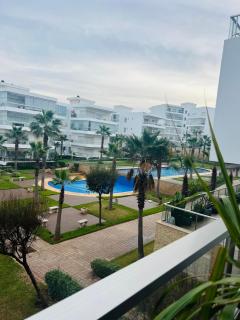 Seaside studio with pool - 5