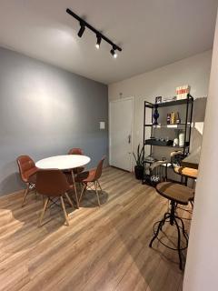 Ape 45m ar condicionado prox Shopping e centro - 8