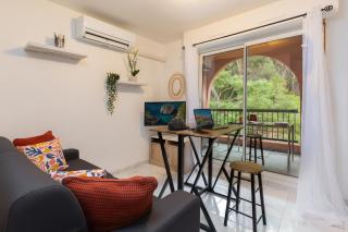 La Petite Anse - Plage - Wifi- Host Provence - 6