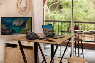 La Petite Anse - Plage - Wifi- Host Provence - 5