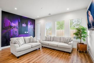 Confetti Cove, Houston Entertainment Nightlife Pad - Houston - 9