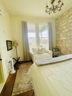 Shopkeeper's Inn - 2